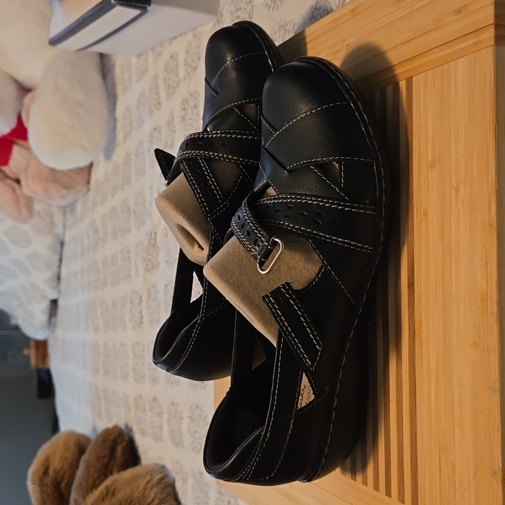 Womens Sandals